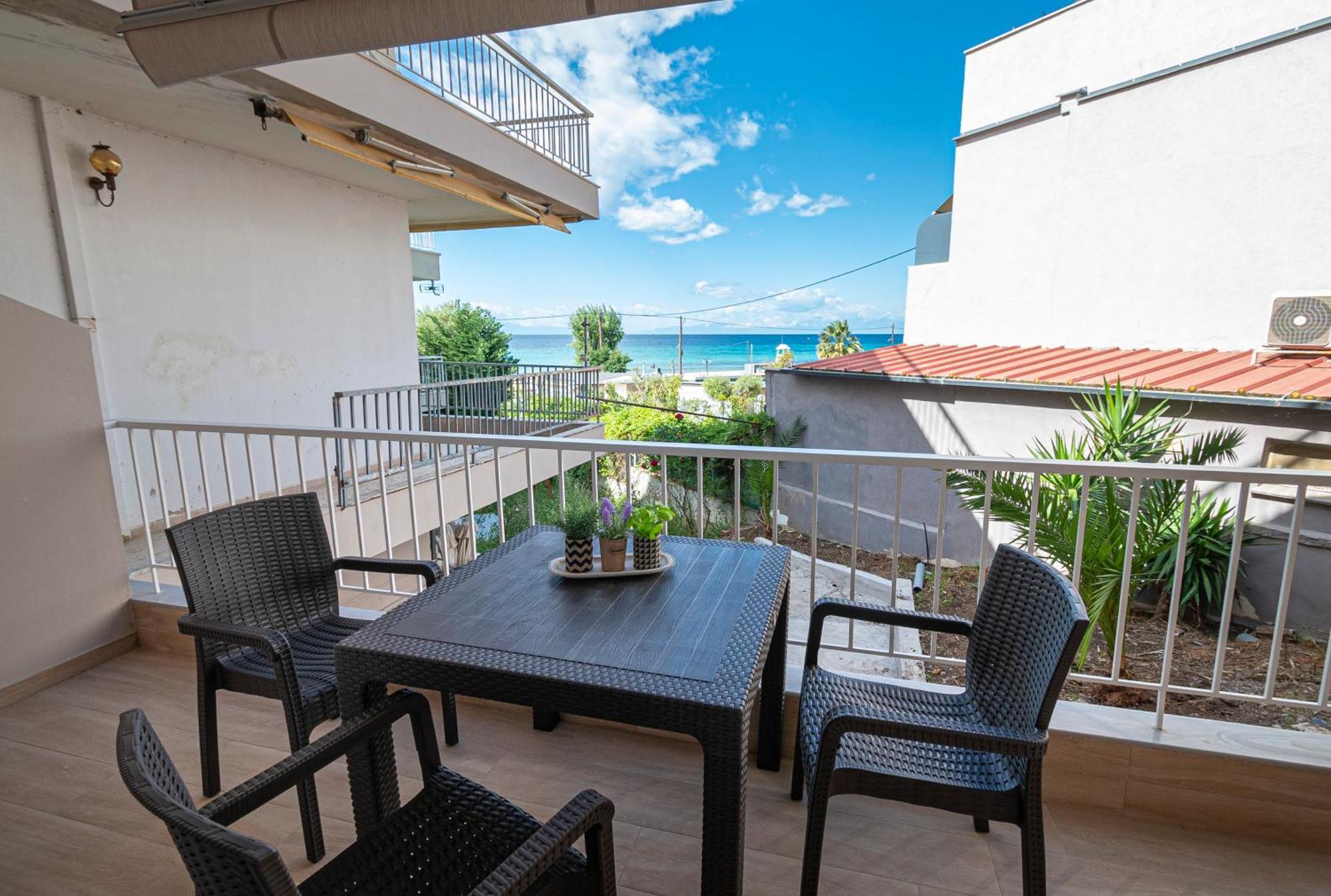 Sabbia Seafront By Rentalspro Services - Halkidiki Holiday home *